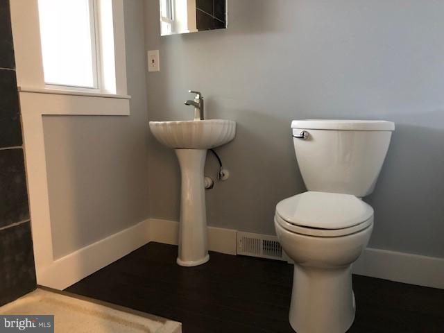1758 Eden Road Lancaster, PA 17601 - Photo 13 of 23 First Floor Bath
