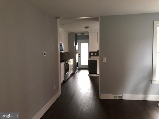 1758 Eden Road Lancaster, PA 17601 - Photo 5 of 23