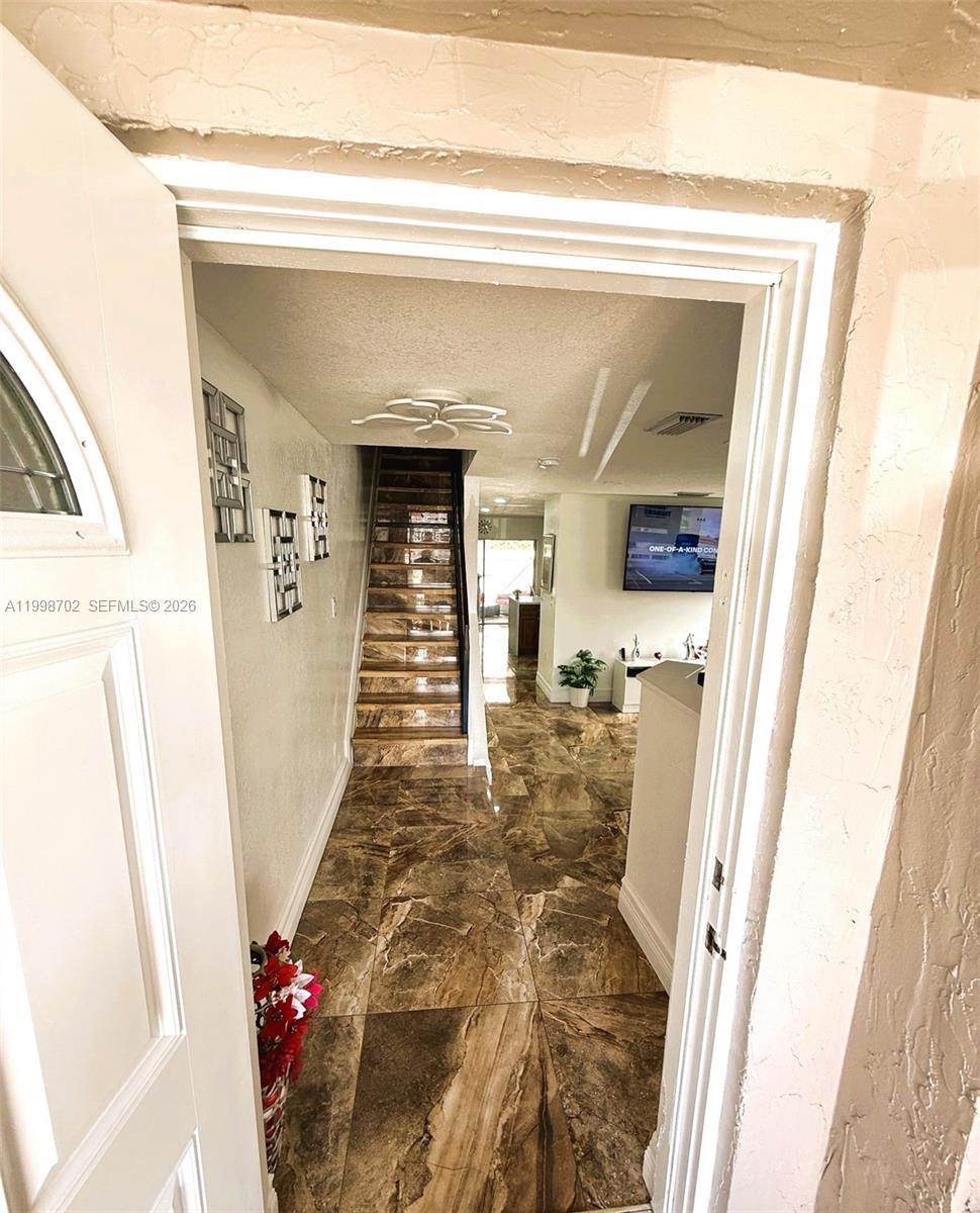 6217 Southwest 128th Place Miami, FL 33183 - Photo 6 of 47