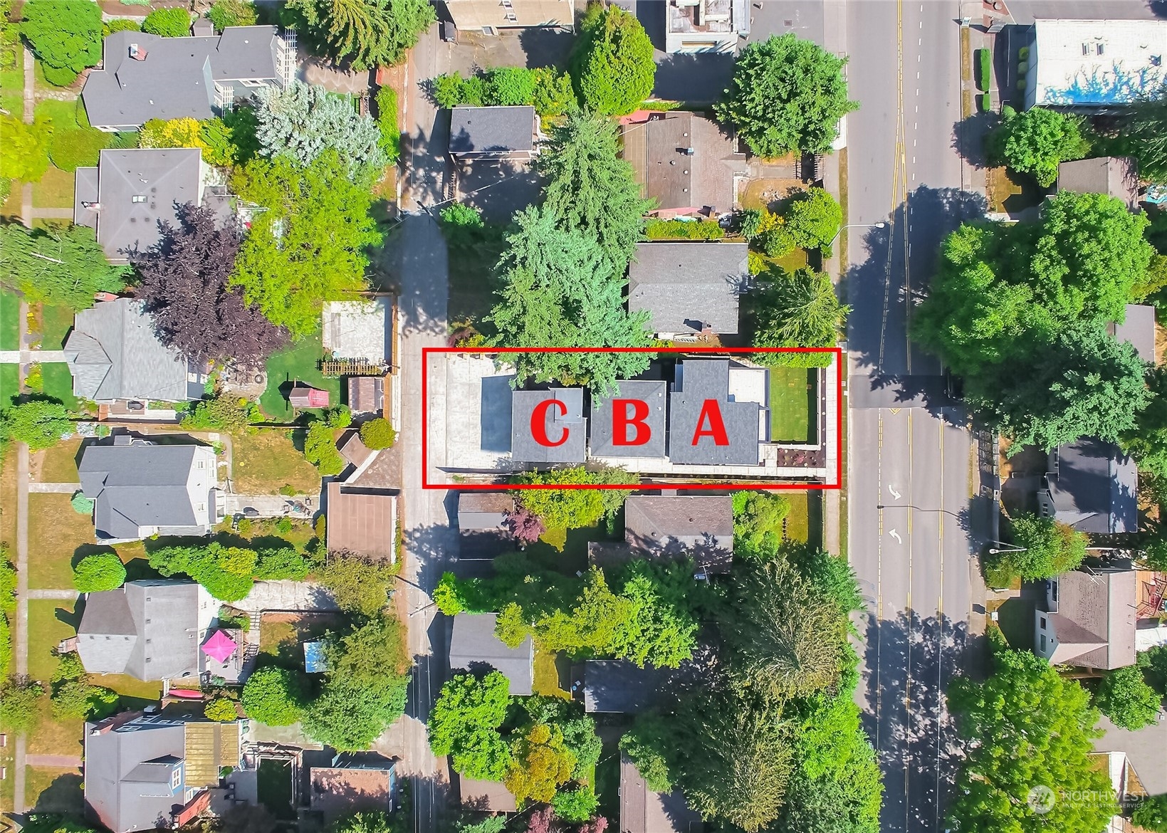 6839 35th Avenue Northeast, Unit A Seattle, WA 98115 - Photo 38 of 39 an aerial view of multiple house