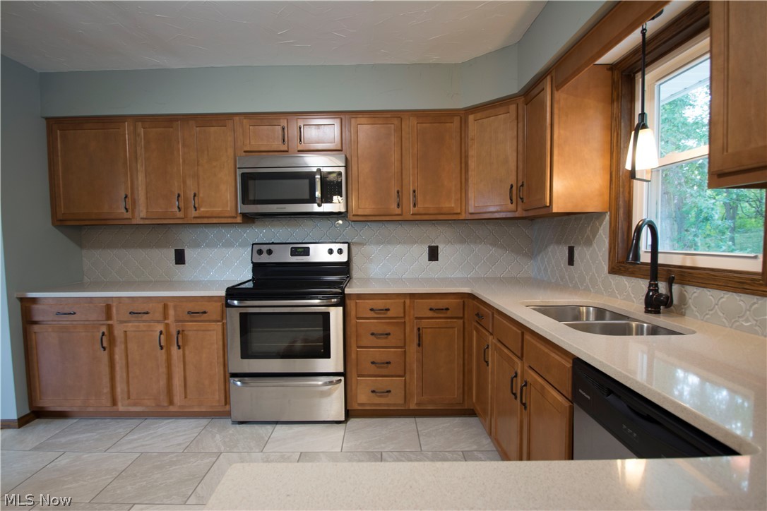 4067 Bayard Road Homeworth, OH 44634 - Photo 23 of 34 Gallery Image 23