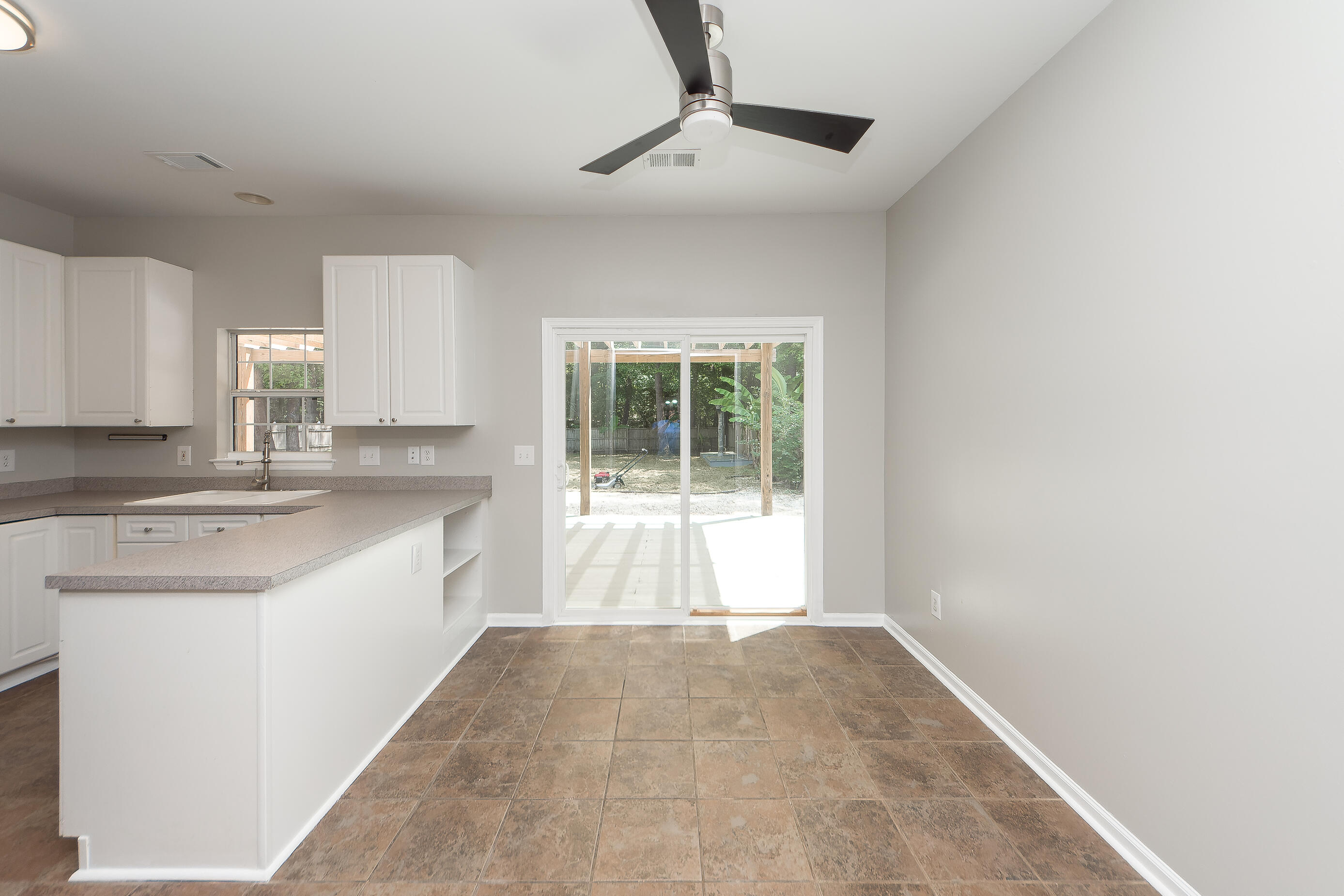 853 Bent Hickory Road Charleston, SC 29414 - Photo 13 of 38 07