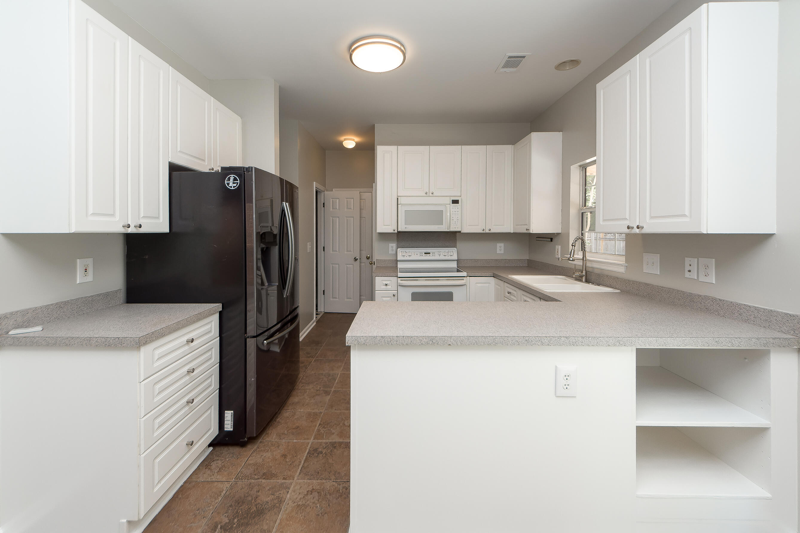 853 Bent Hickory Road Charleston, SC 29414 - Photo 15 of 38 09