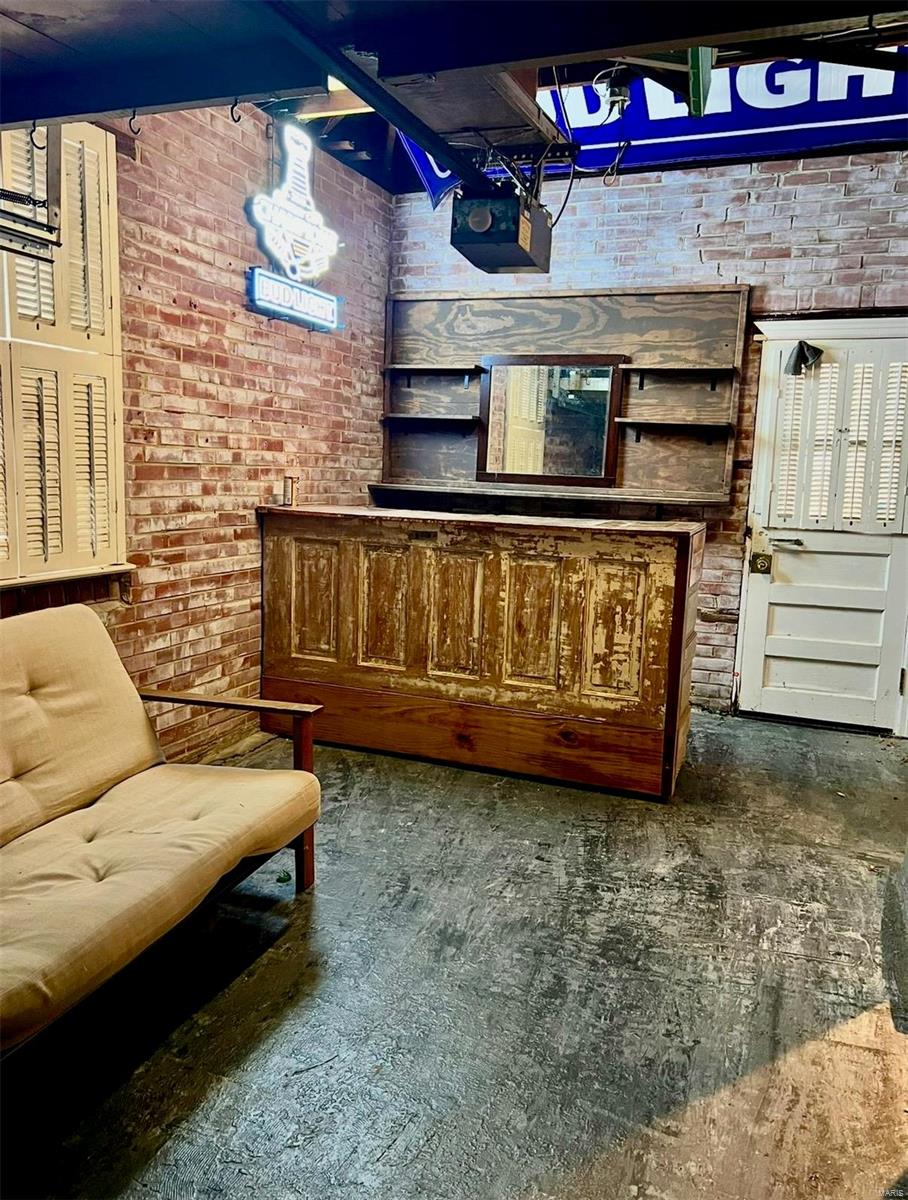 2547 High School Drive St. Louis, MO 63144 - Photo 11 of 12