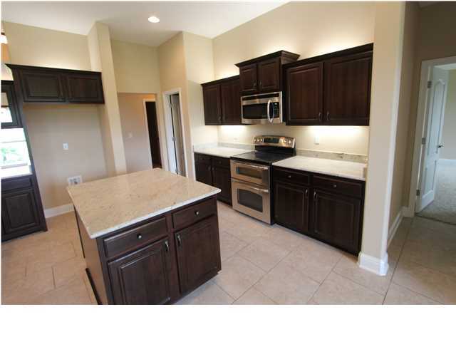 5936 Wind Trace Road Crestview, FL 32536 - Photo 5 of 19 Kitchen
