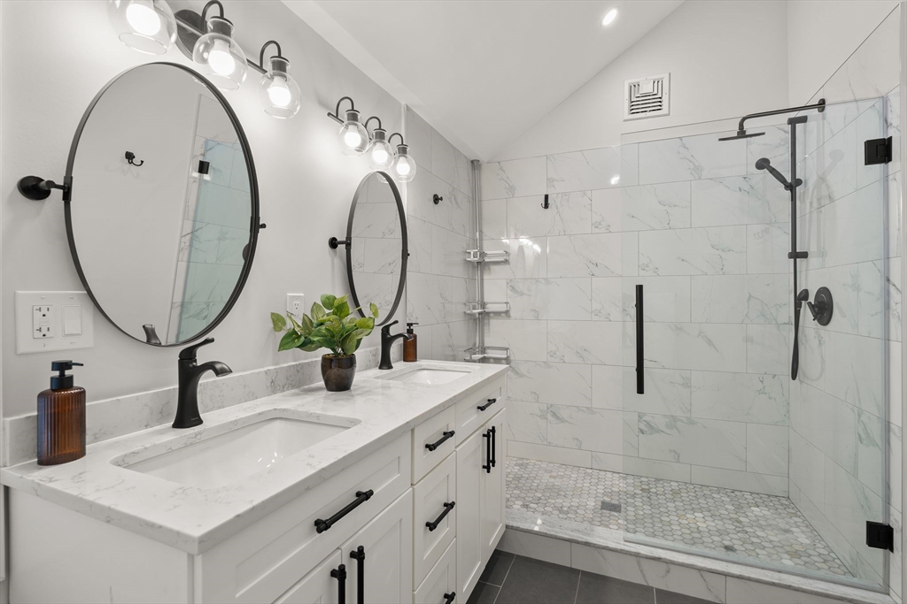 156 Locust Street Winthrop, MA 02152 - Photo 6 of 40