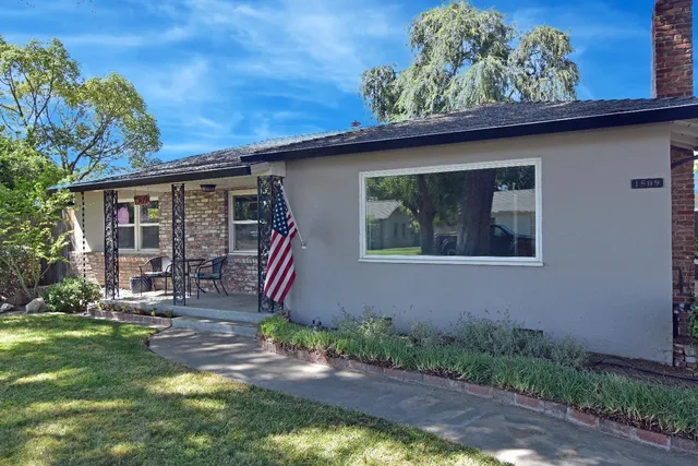 $539,900 | 1509 Sycamore Street, Turlock, CA 95380