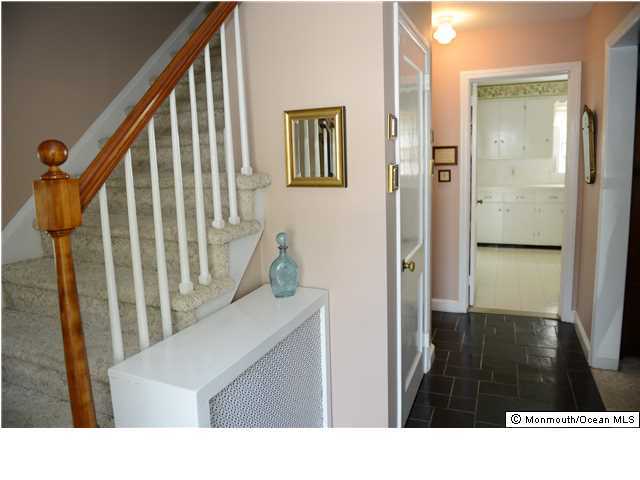 10 Jackson Street Keyport, NJ 07735 - Photo 11 of 23 Additional Photo