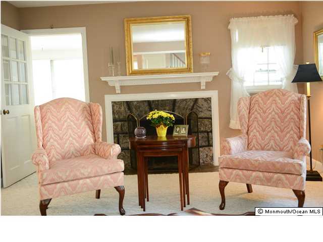 10 Jackson Street Keyport, NJ 07735 - Photo 5 of 23 Additional Photo