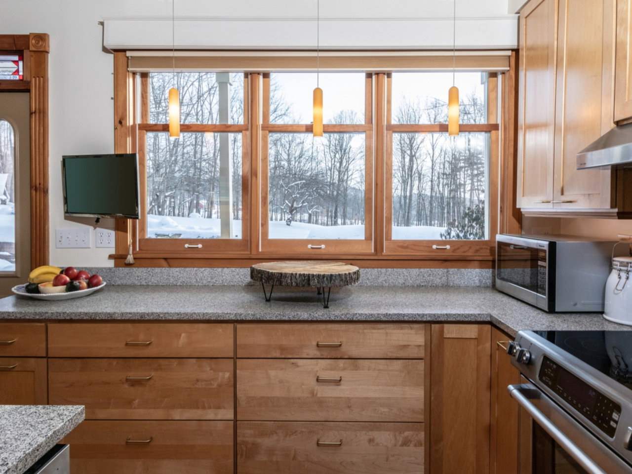 115 Mayotte Road Fletcher, VT 05448 - Photo 11 of 40