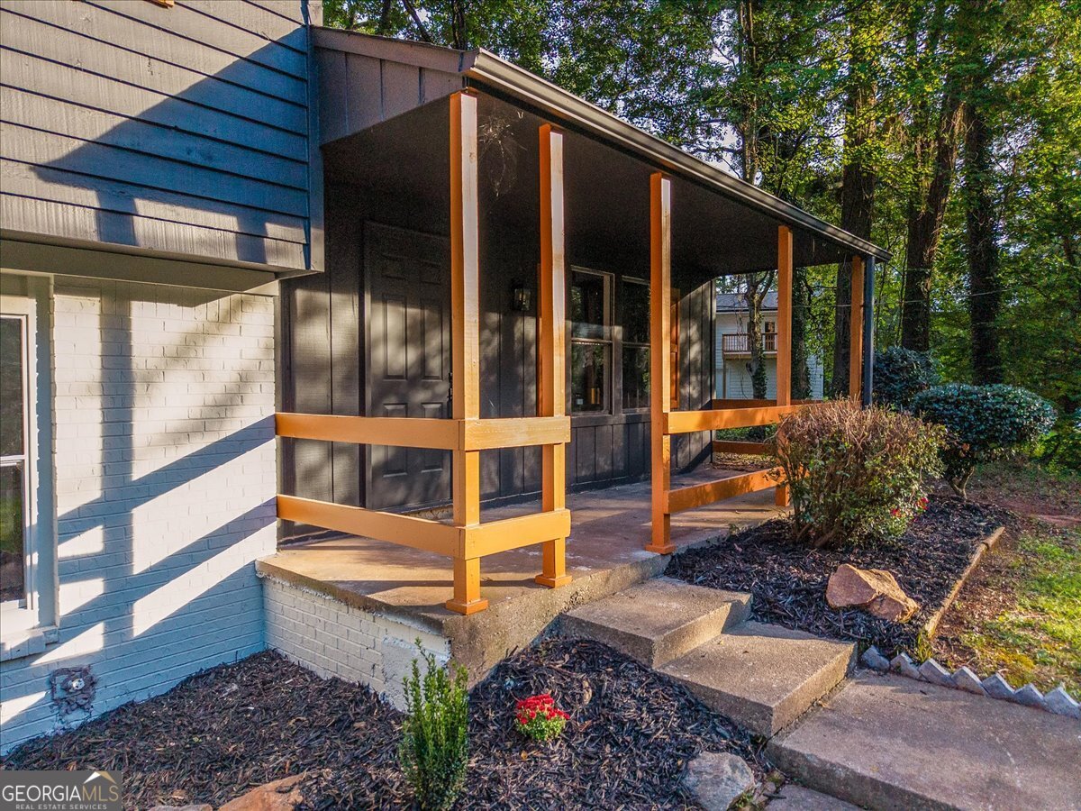 3809 Chimney Ridge Court Ellenwood, GA 30294 - Photo 3 of 53