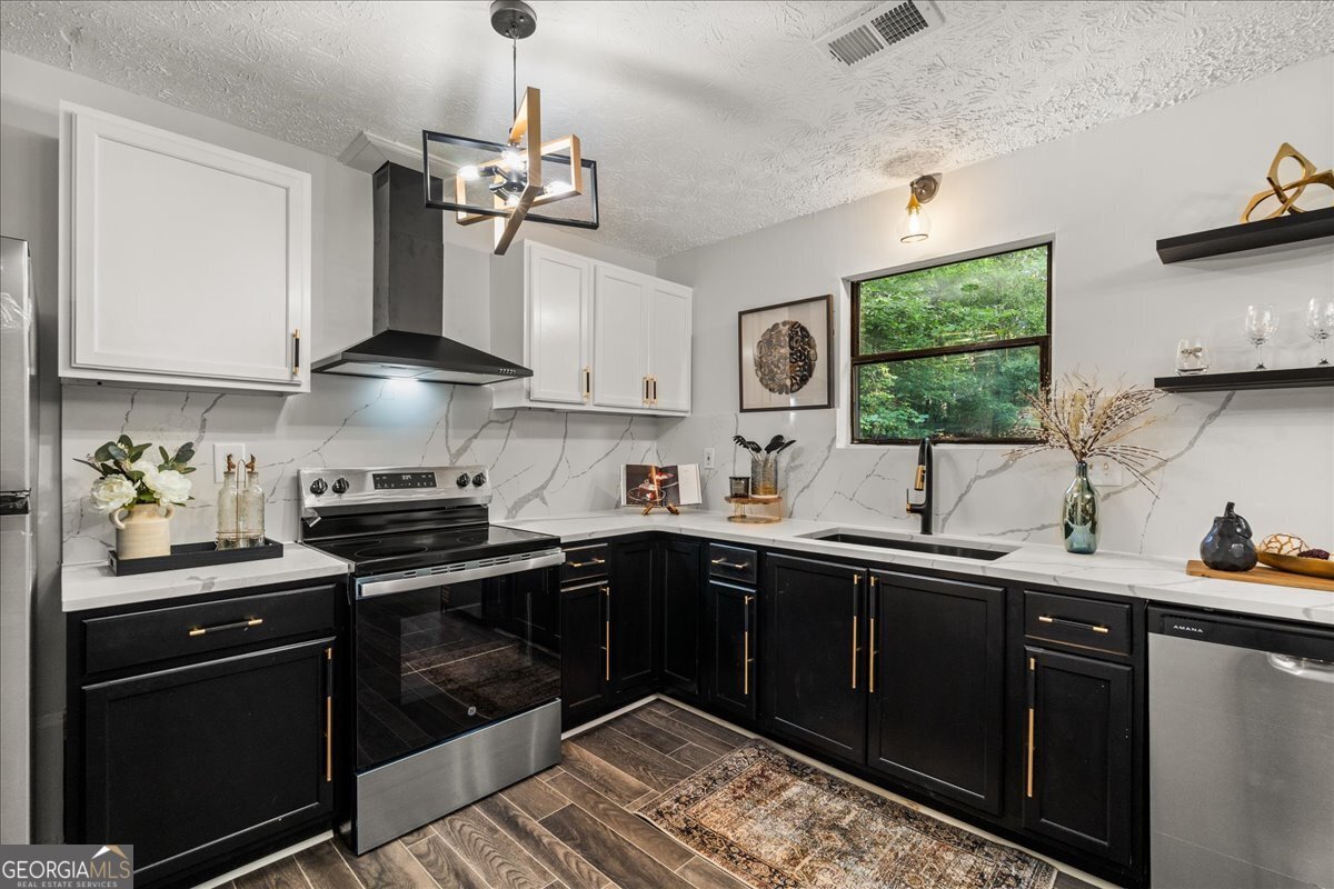 3809 Chimney Ridge Court Ellenwood, GA 30294 - Photo 6 of 53