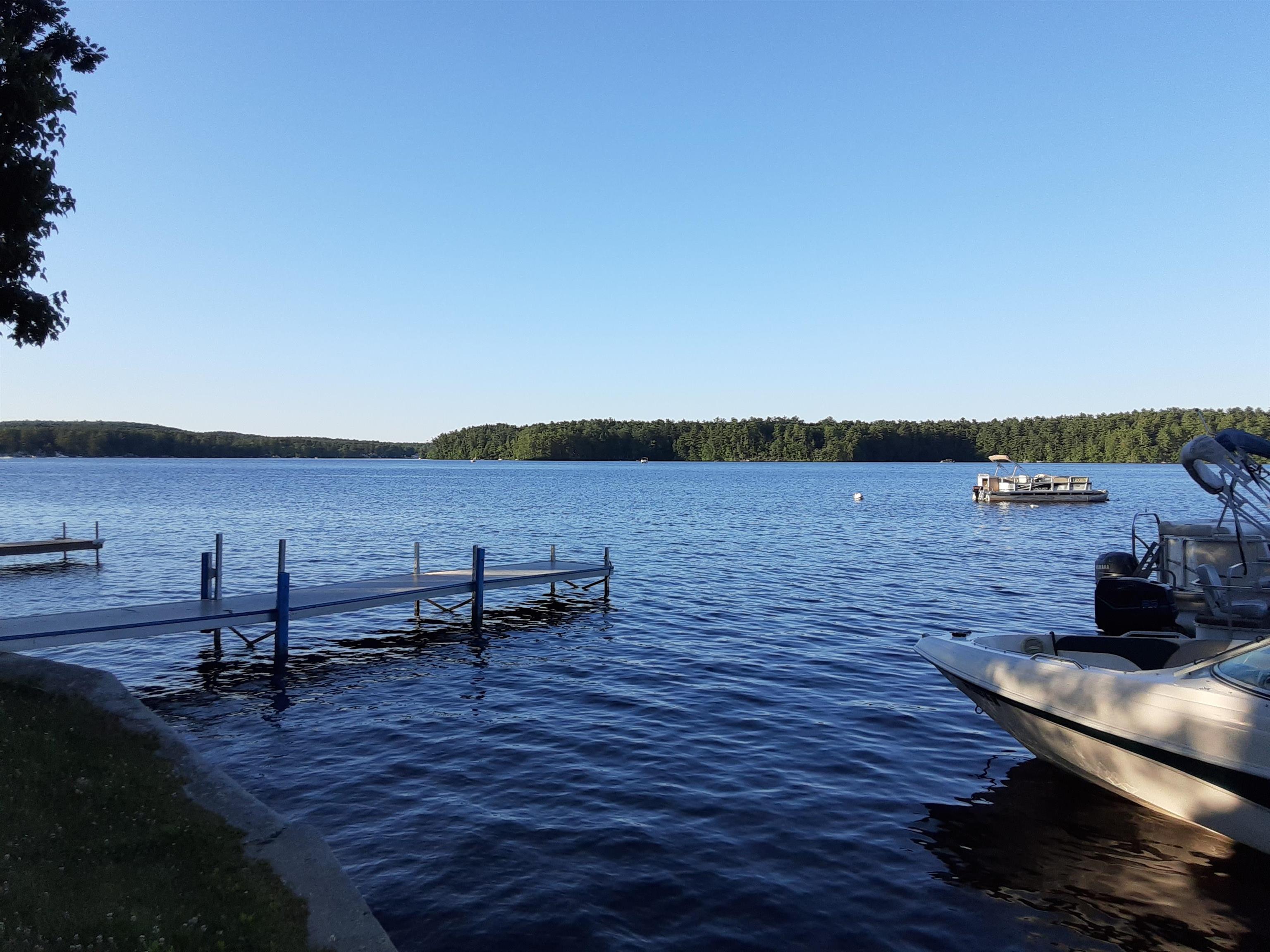 105 Chases Grove Road Derry, NH 03038 - Photo 32 of 40