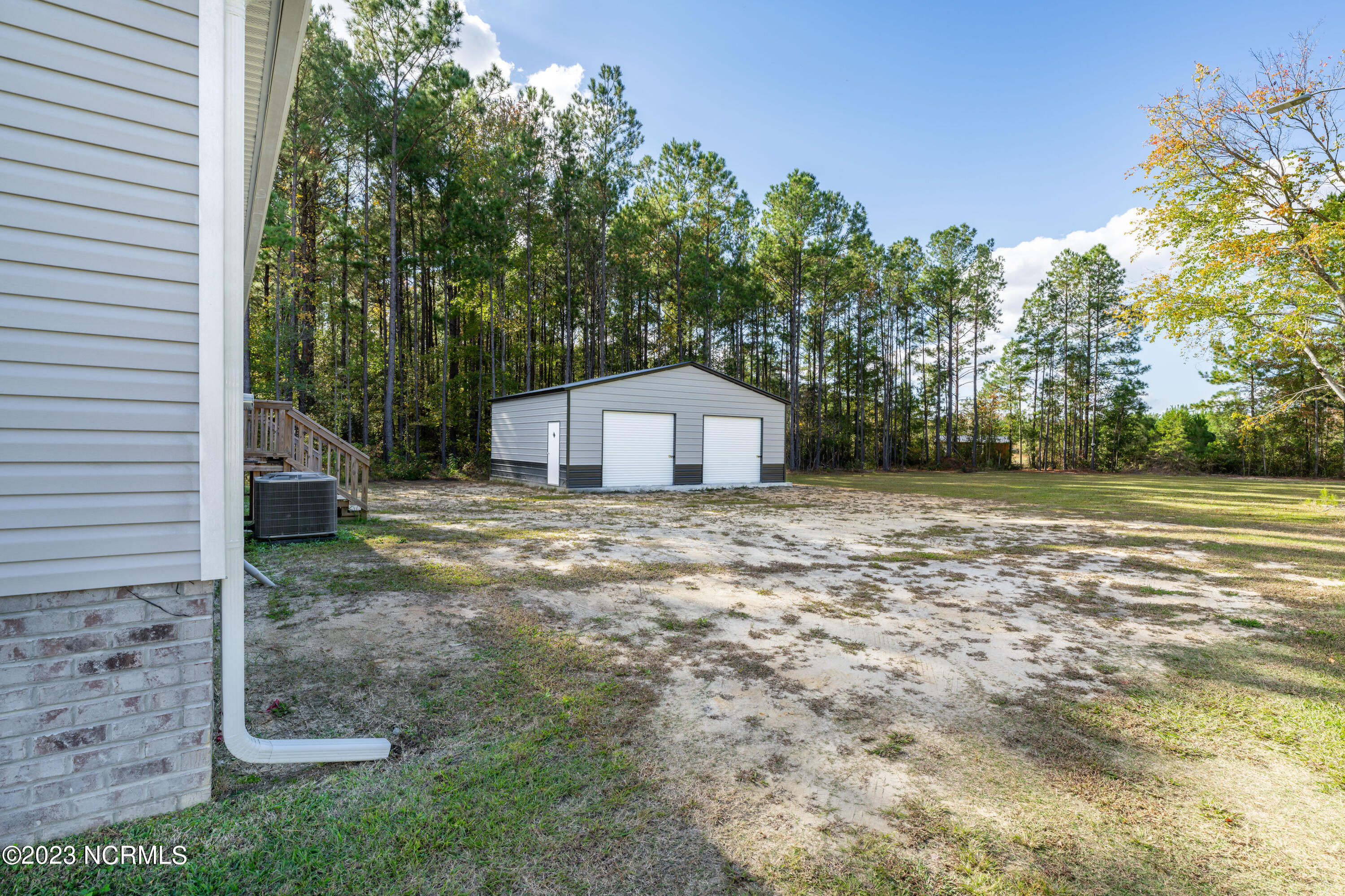 4828 Blue Banks Loop Road Northeast Leland, NC 28451 - Photo 5 of 25 1005