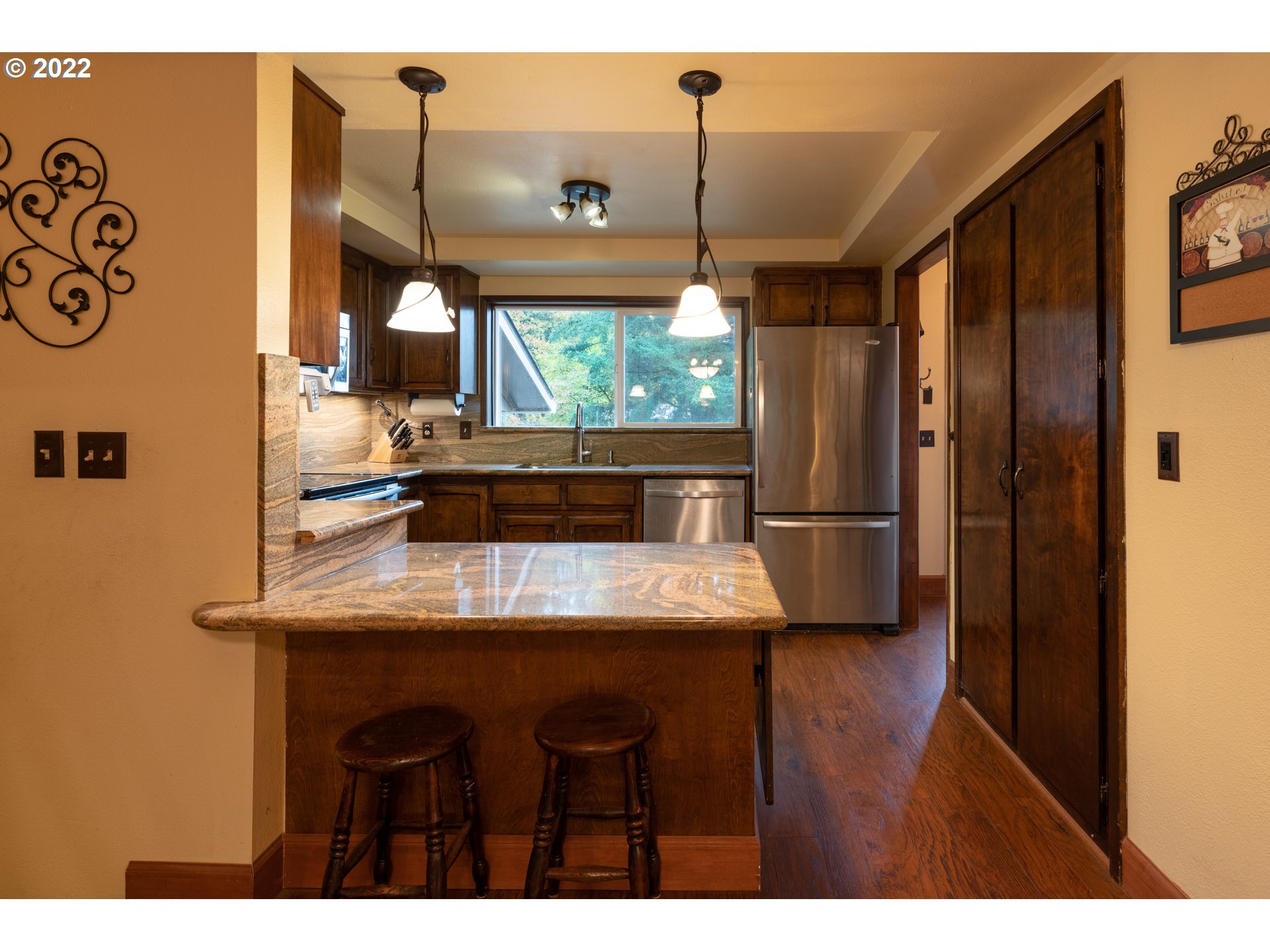 9910 Southeast Wallace Road Dayton, OR 97114 - Photo 12 of 32 Gallery Image 12