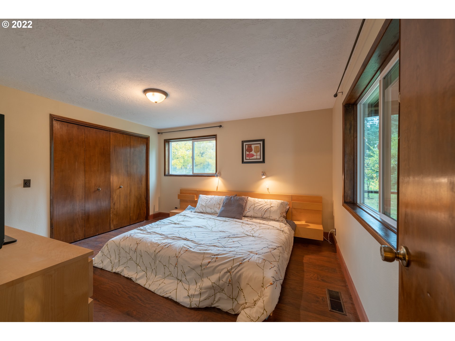 9910 Southeast Wallace Road Dayton, OR 97114 - Photo 21 of 32 Gallery Image 21