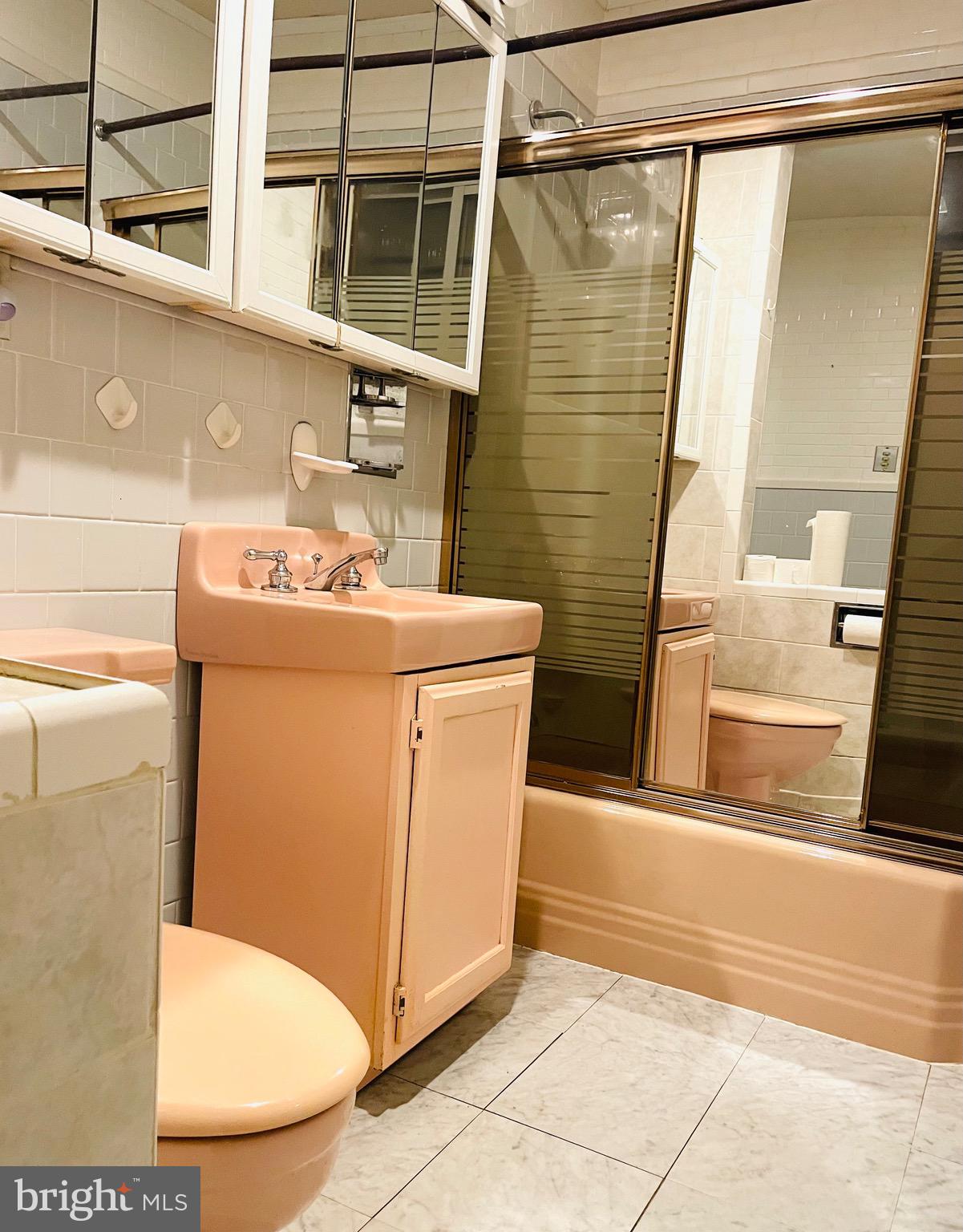 7490 Race Road Hanover, MD 21076 - Photo 15 of 19 a utility room with dryer and washer