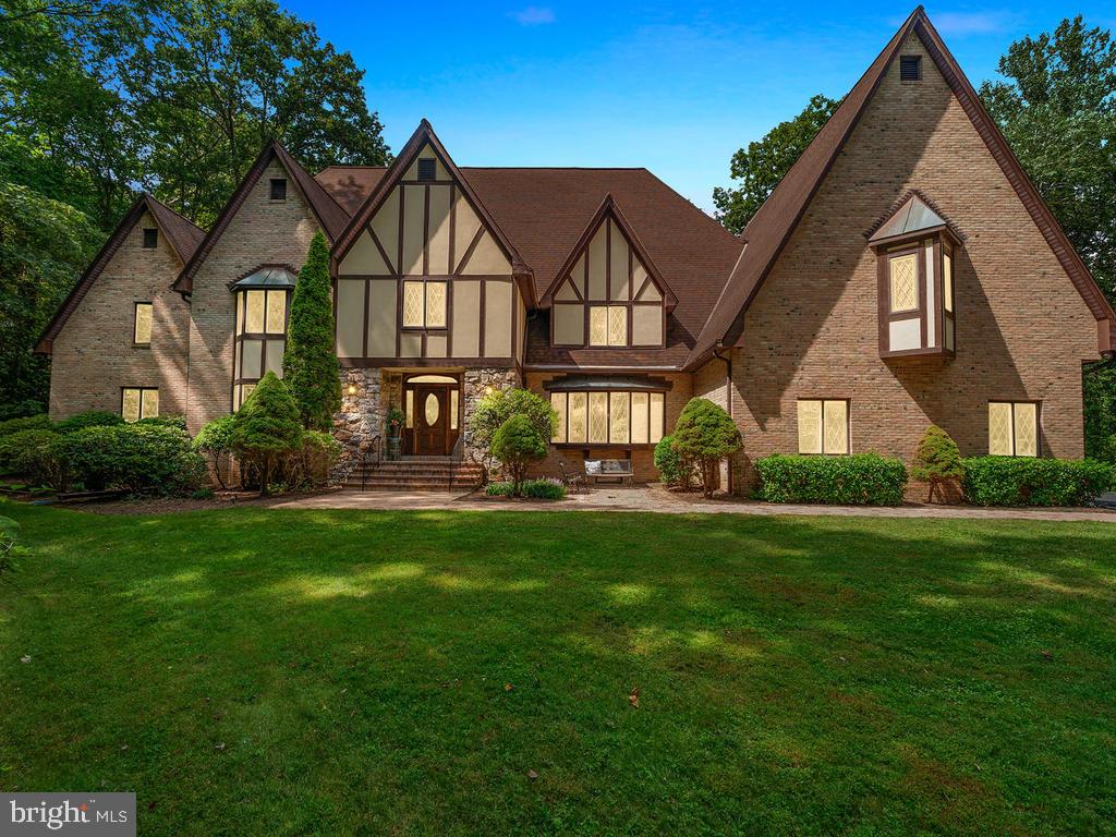 22305 Fitzgerald Drive Laytonsville, MD 20882 - Photo 3 of 109