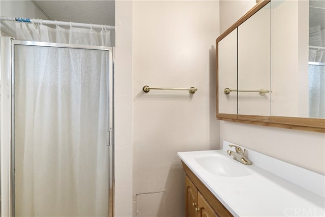 6105 Meadowbrook Lane Riverside, CA 92504 - Photo 16 of 24