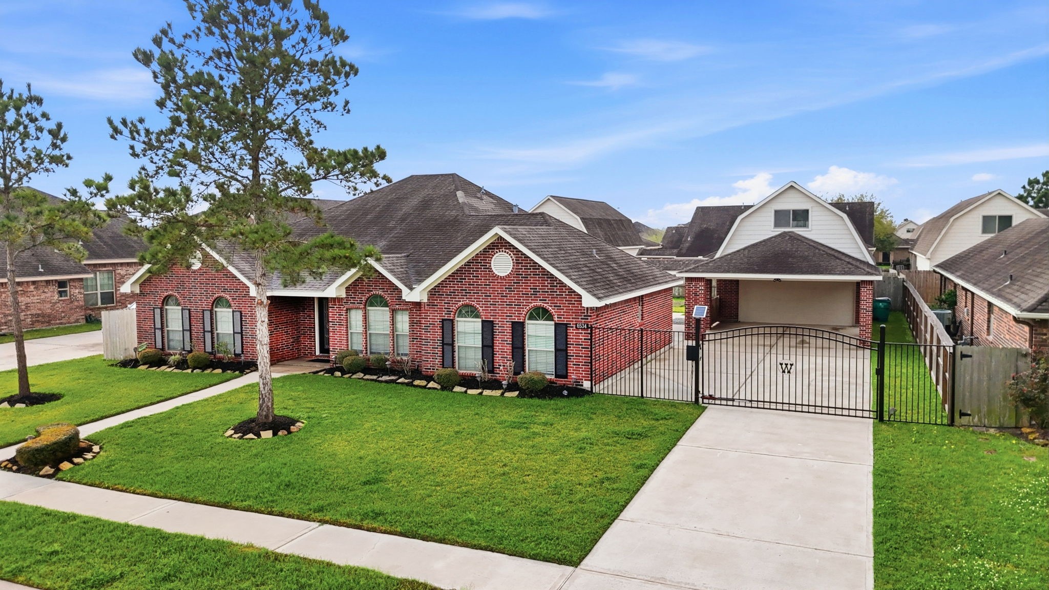 6534 Granbury Road Manvel, TX 77578 - Photo 2 of 49