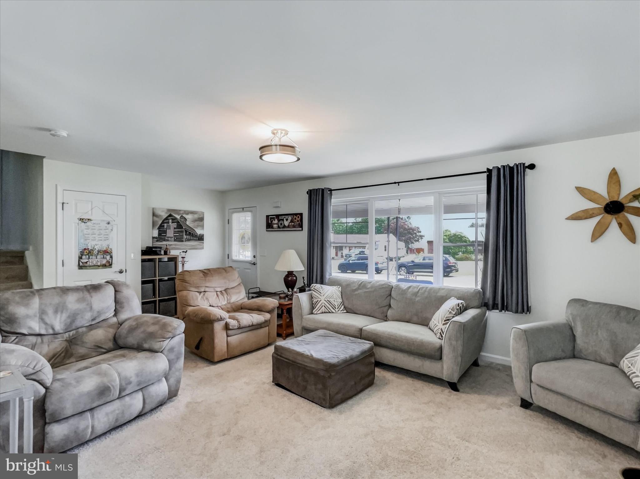3430 Willow Road Dover, PA 17315 - Photo 4 of 21 Gallery Image 4