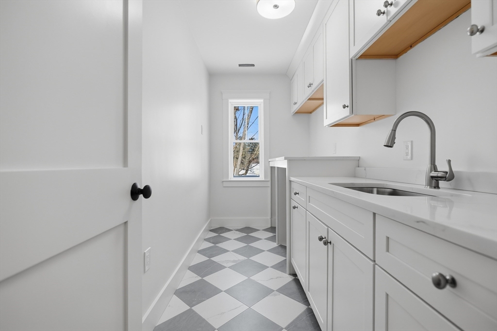 1 Plymouth Road Winchester, MA 01890 - Photo 23 of 35