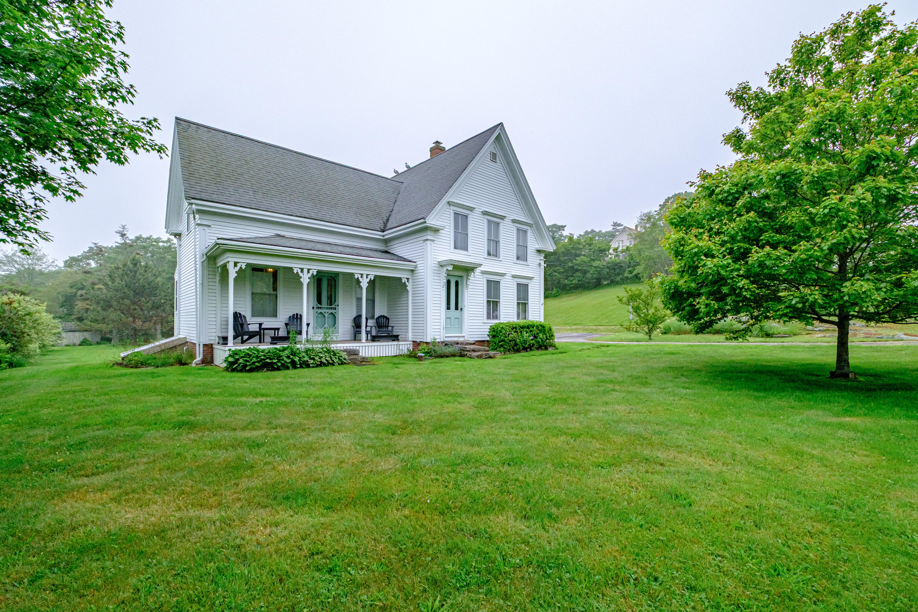 41 Southside Road New Harbor, ME 04554 - Photo 8 of 100 20250618gp-62011