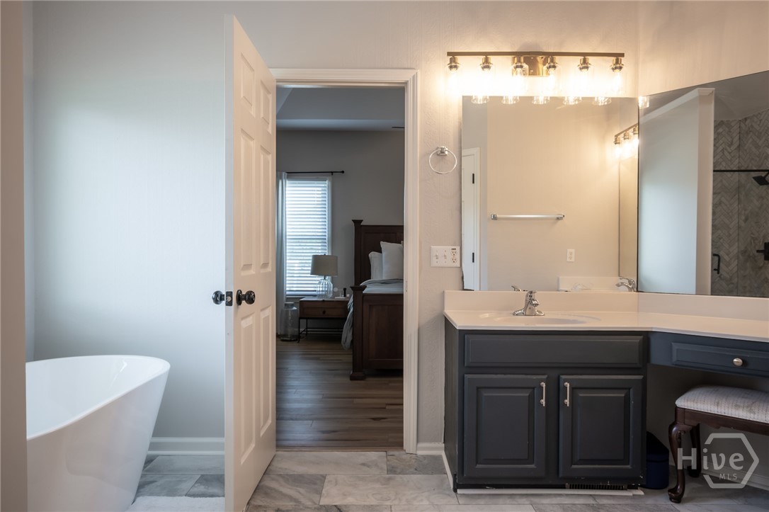 768 Appian Way Statham, GA 30666 - Photo 14 of 30 Master bath