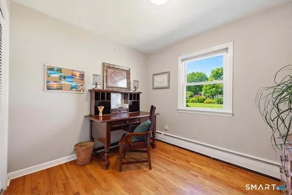 $438,000 | 43 Park Place, East Lyme, CT 06357