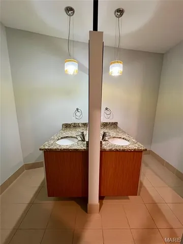 $2,750 | 4100 Forest Park Avenue, Unit 510, St. Louis, MO 63108