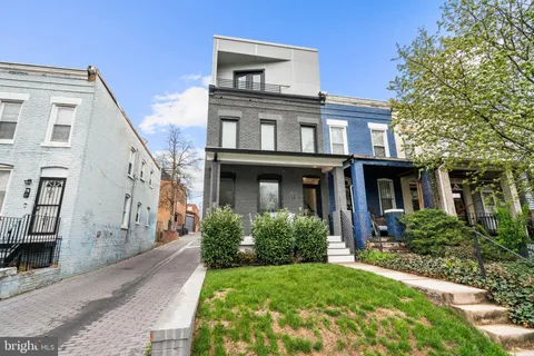 $675,000 | 2717 Sherman Avenue Northwest, Unit 1, Washington, DC 20001