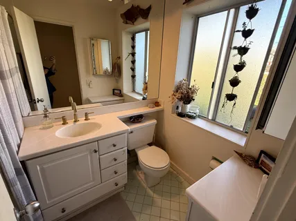 $5,200 | 114 La Plata, Santa Barbara, CA 93109