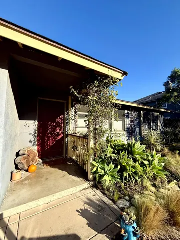 $5,200 | 114 La Plata, Santa Barbara, CA 93109