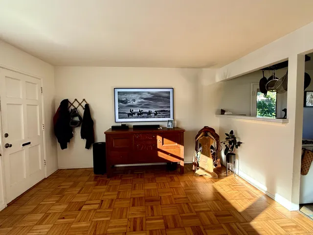 $5,200 | 114 La Plata, Santa Barbara, CA 93109