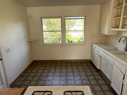 $5,200 | 114 La Plata, Santa Barbara, CA 93109