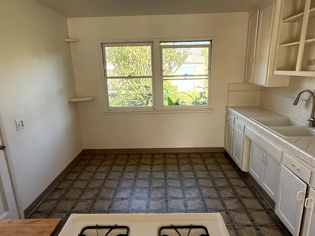 $5,200 | 114 La Plata, Santa Barbara, CA 93109