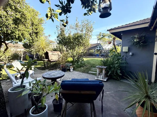 $5,200 | 114 La Plata, Santa Barbara, CA 93109