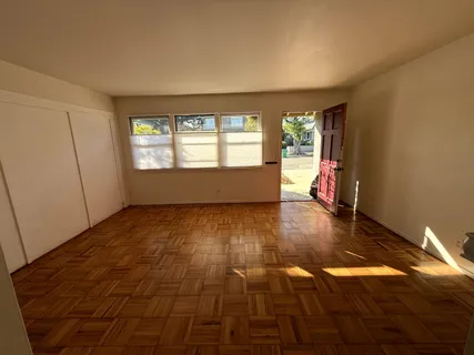 $5,200 | 114 La Plata, Santa Barbara, CA 93109