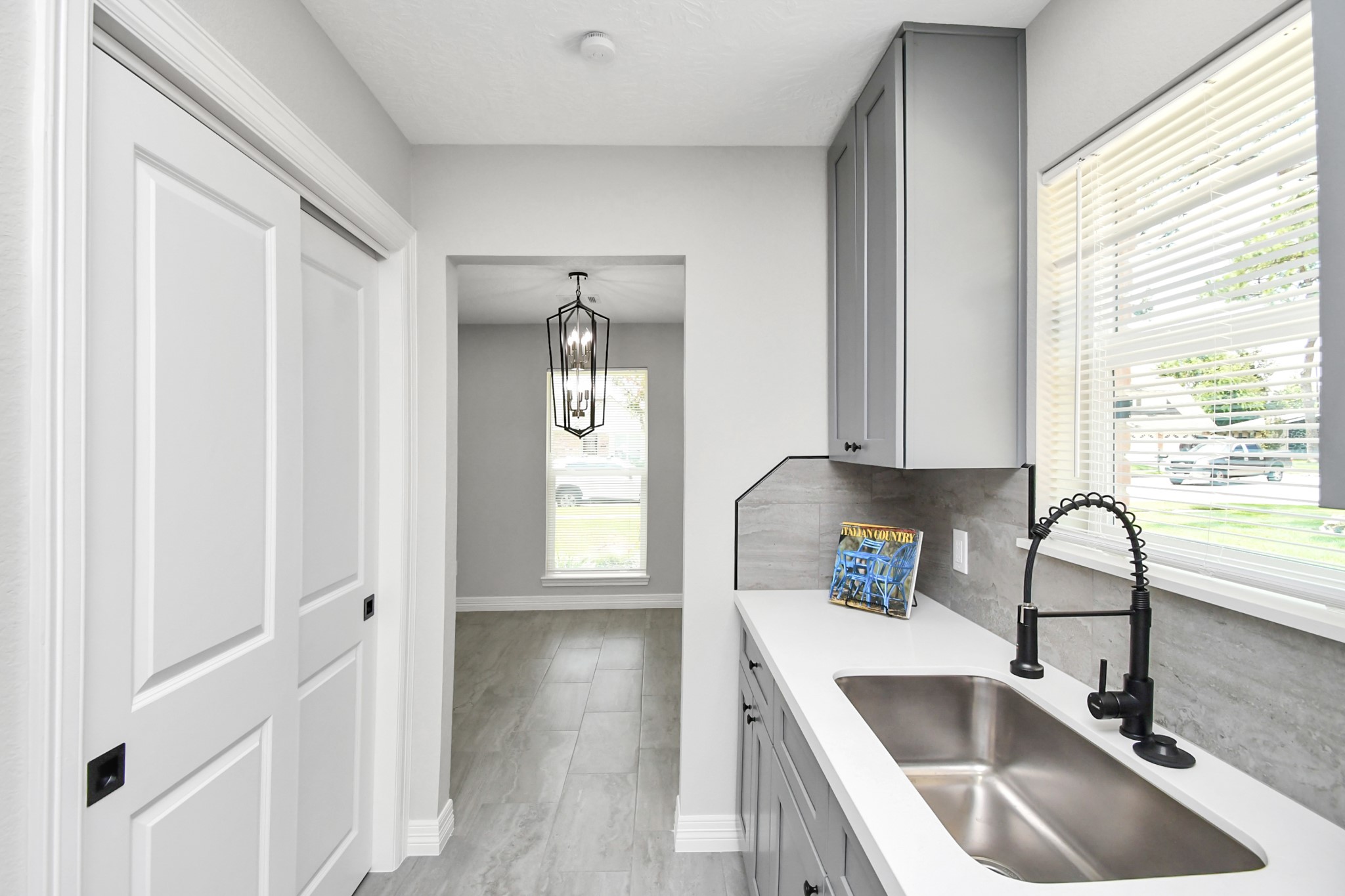 9726 Springmont Drive Houston, TX 77080 - Photo 17 of 42