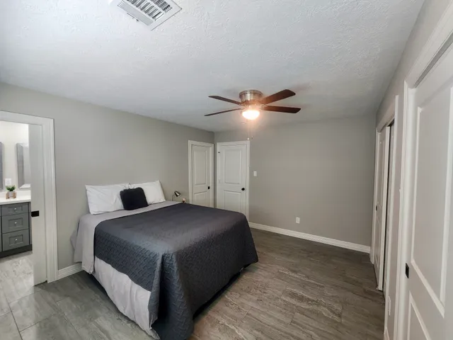 $2,900 | 9726 Springmont Drive, Houston, TX 77080