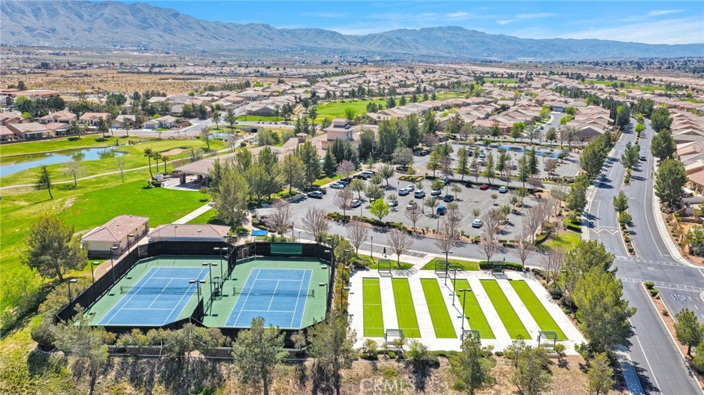 10429 Lanigan Road Apple Valley, CA 92308 - Photo 39 of 41 an aerial view of residential houses and outdoor space