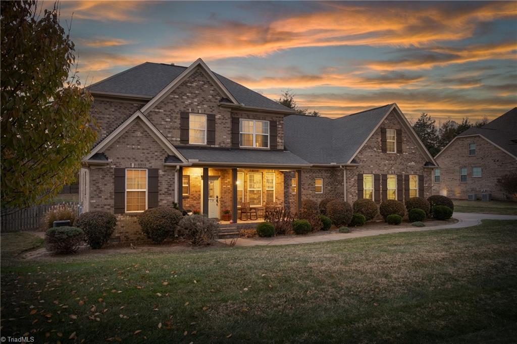 Welcome Home to 7779 Sutter Rd!