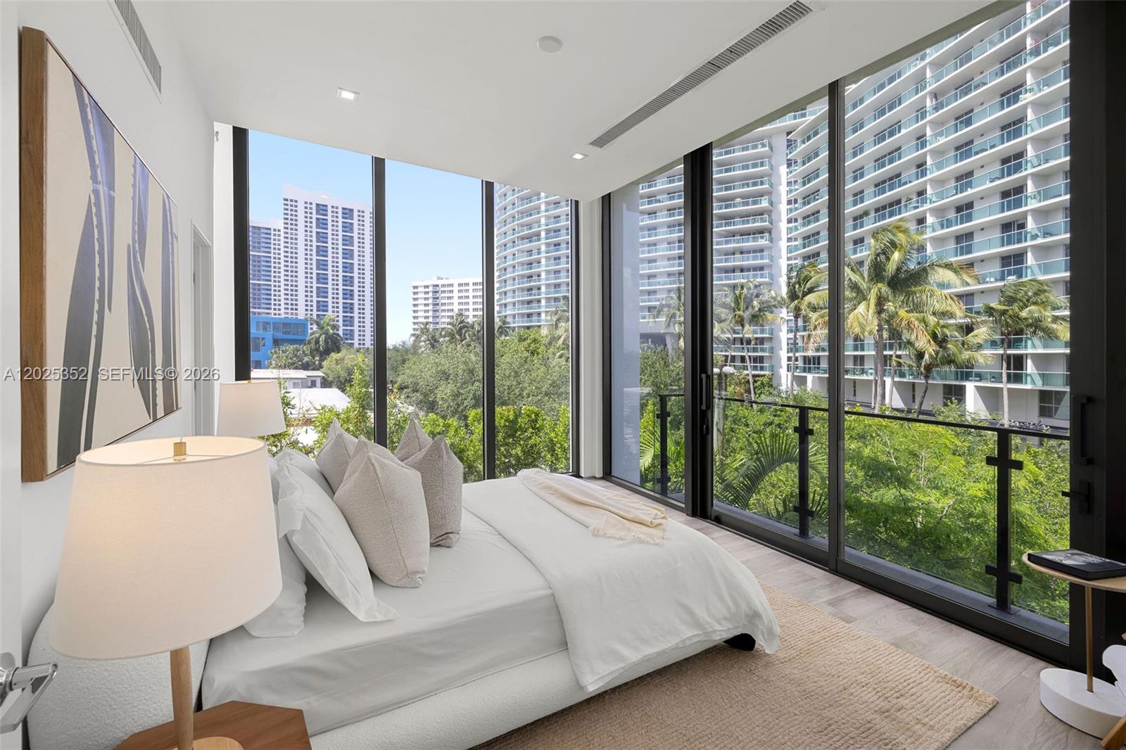 1525 Bay Road Miami Beach, FL 33139 - Photo 27 of 45 Third Floor