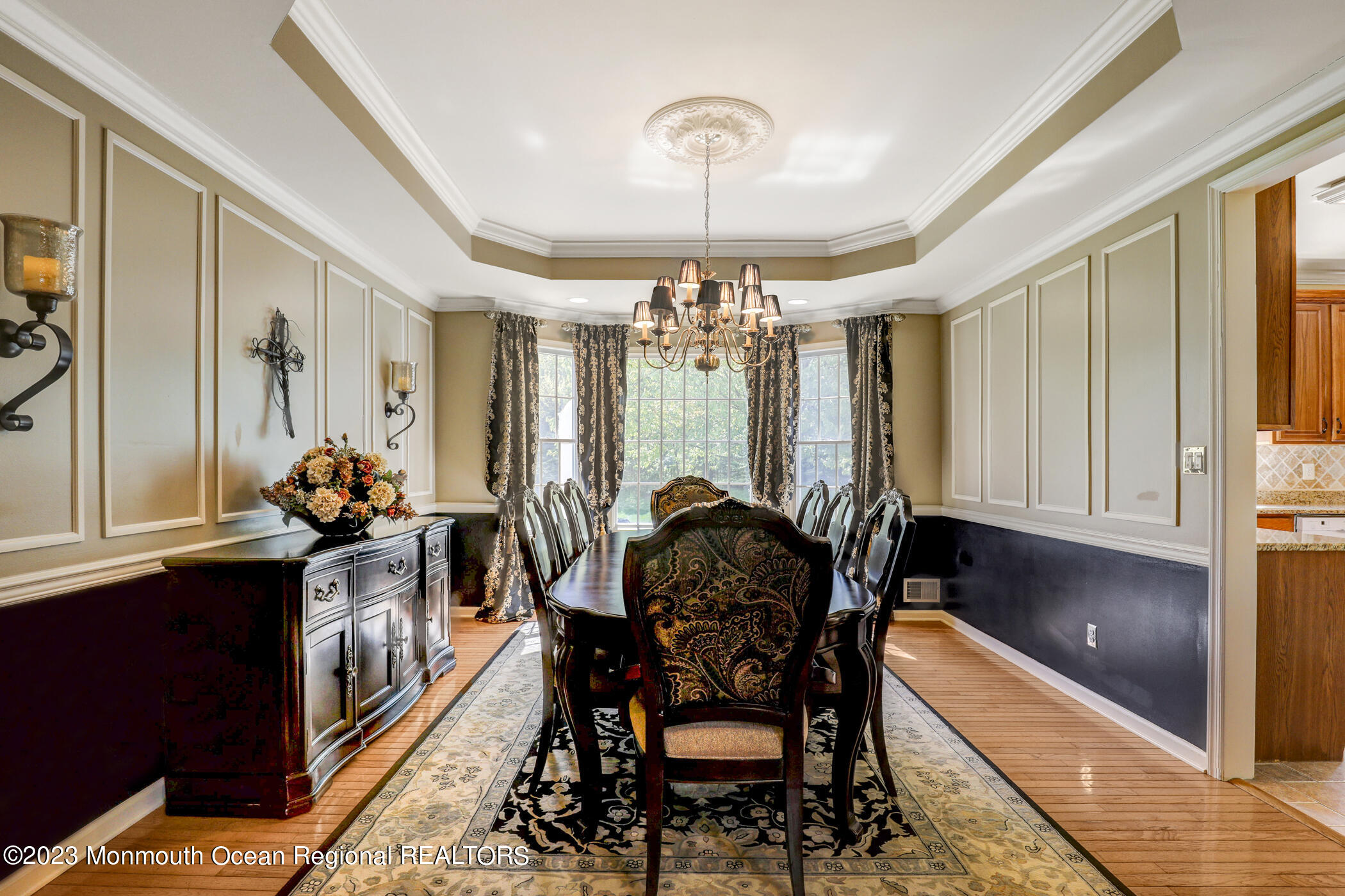 80 Summit Drive Freehold, NJ 07728 - Photo 12 of 49 13 - Dining Room