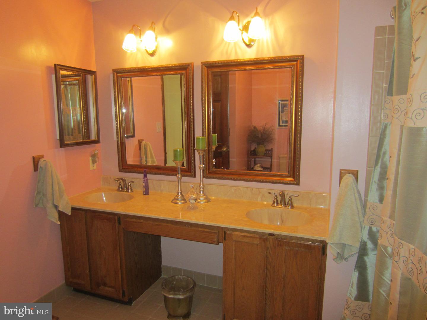 44 Penn Road Voorhees, NJ 08043 - Photo 19 of 25 Bathroom