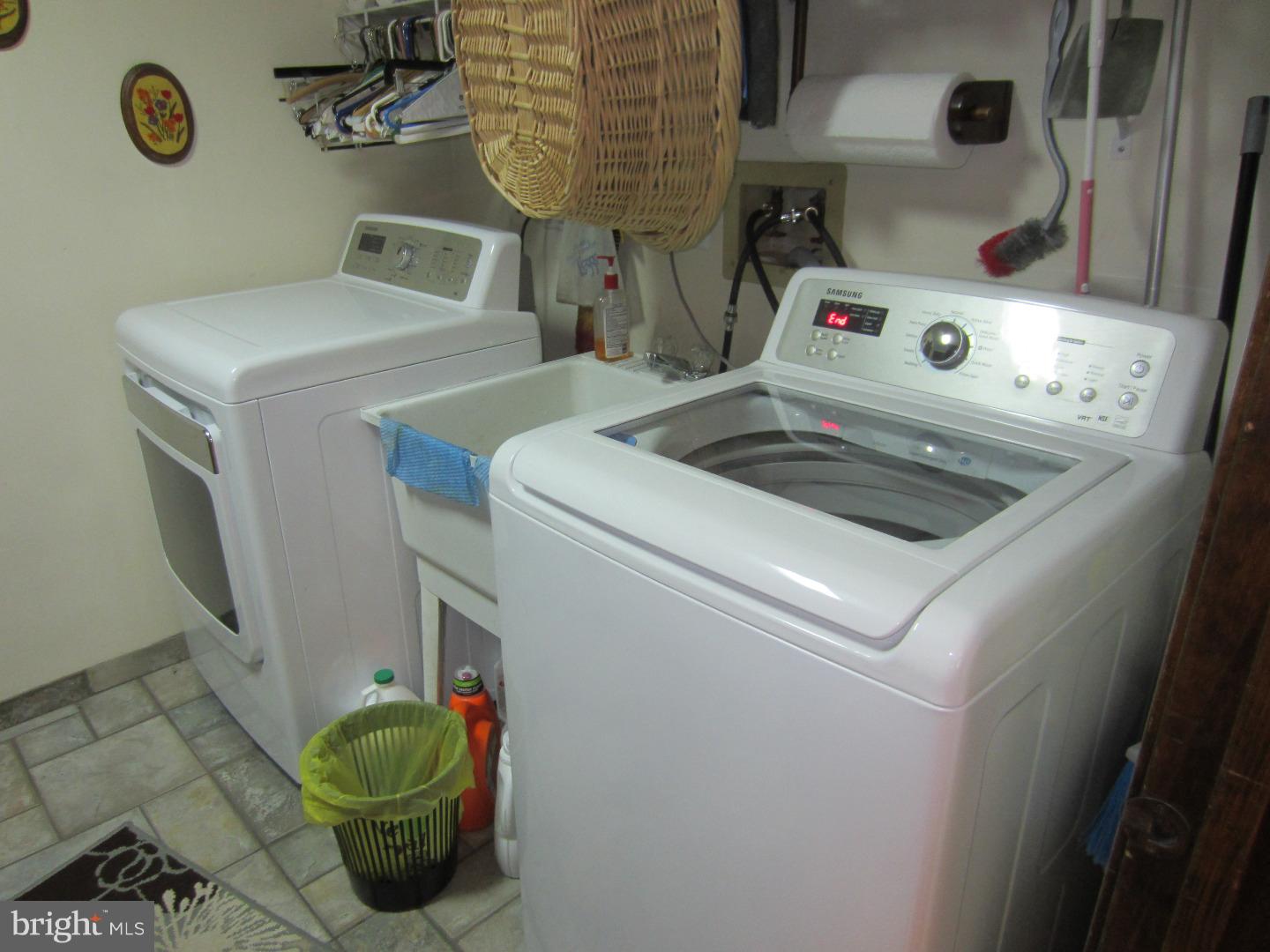 44 Penn Road Voorhees, NJ 08043 - Photo 20 of 25 Laundry Room