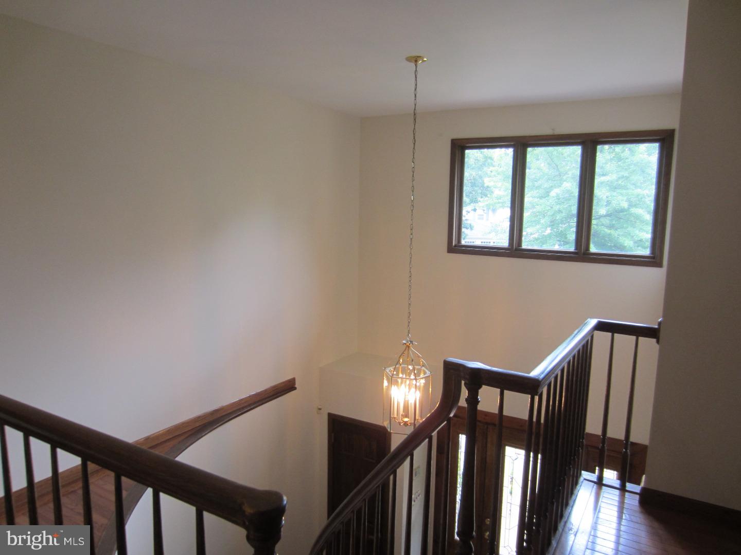 44 Penn Road Voorhees, NJ 08043 - Photo 4 of 25 Hallway