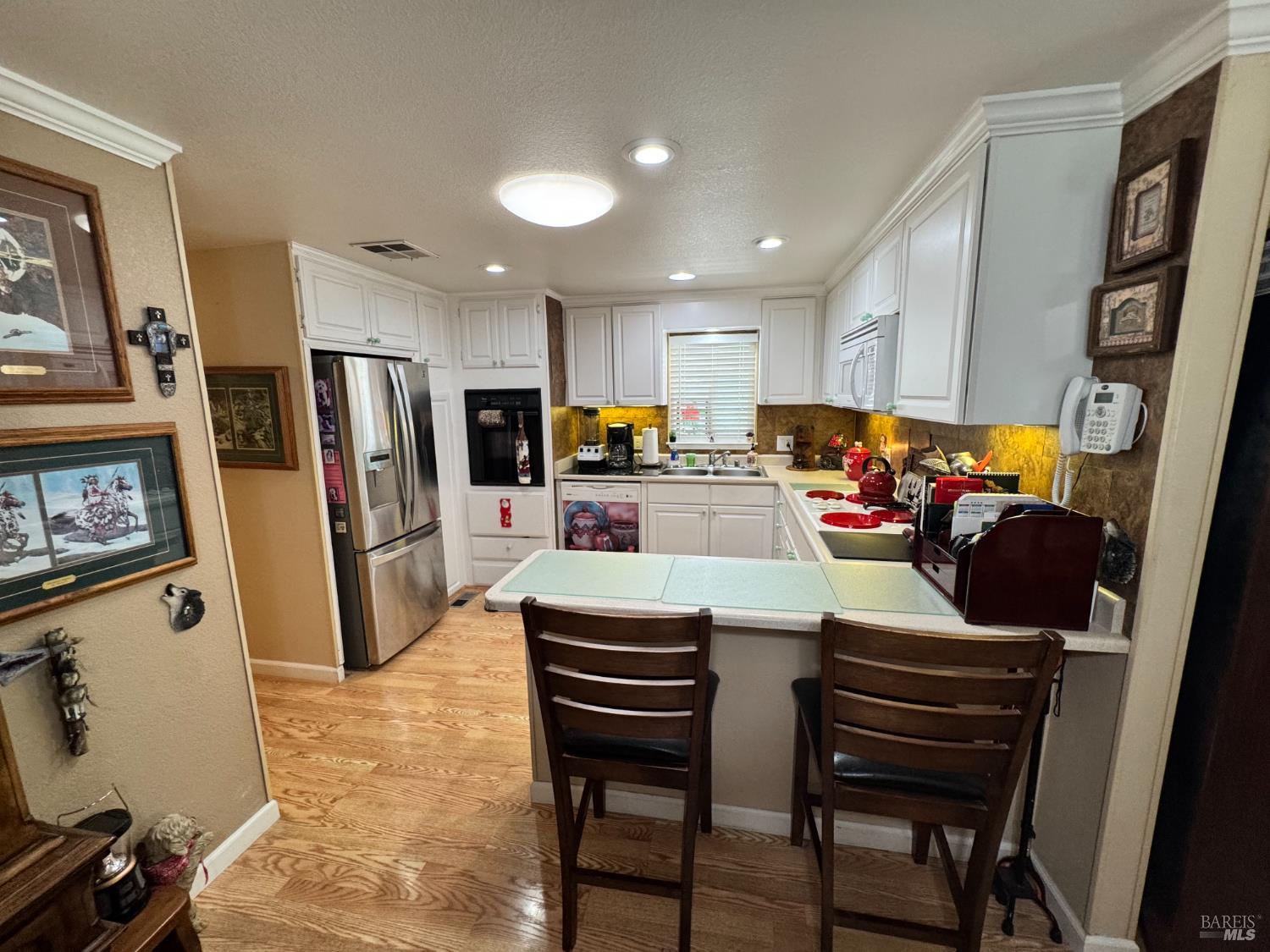 211 Regency Court Santa Rosa, CA 95401 - Photo 3 of 49