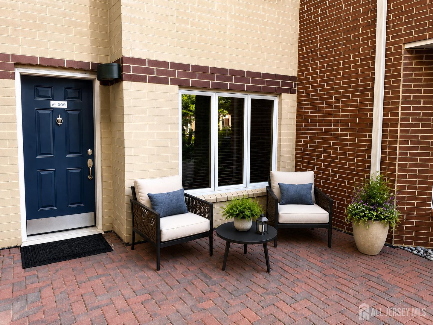 368 Rector Street, Unit 309 Perth Amboy, NJ 08861 - Photo 2 of 43