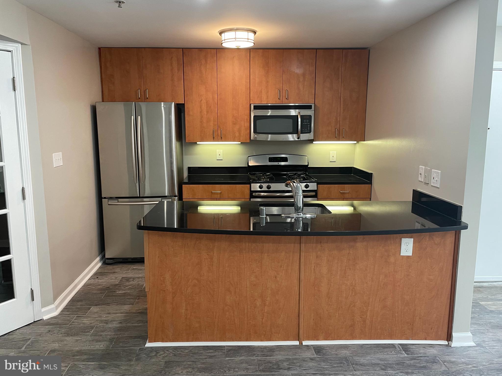 1134 Cove Road, Unit 101 Annapolis, MD 21403 - Photo 8 of 20 Gallery Image 8